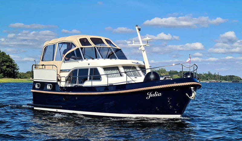 Linssen 35 Plauer See Yachtcharter Schröder - Bootsurlaub Plau